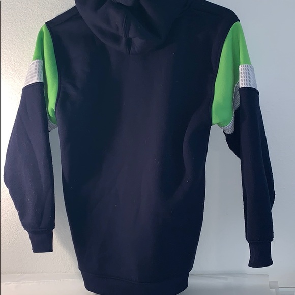 Used condition Team Apparel Seahawks zip up hoodie - Picture 3 of 3